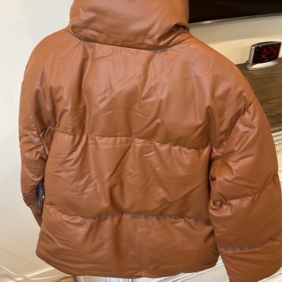 ๐ฝSale๐ฝBagatelle NYC Faux Leather Puffer Jacket - Picture 14 of 15